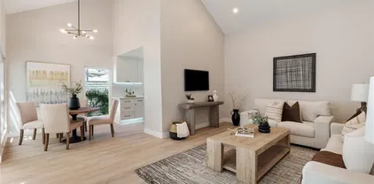 14 Willow Tree Ln, Irvine