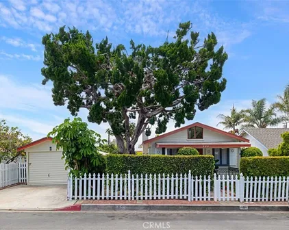 555 Through St, Laguna Beach