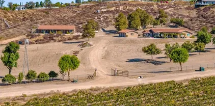 37080 Santa Anita Dr, Temecula