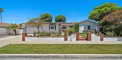 2217 E Parkside Ave, Orange
