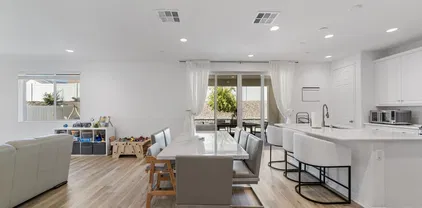 27983 Moosa Creek Way, Valley Center