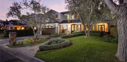 411 Snug Harbor Rd, Newport Beach
