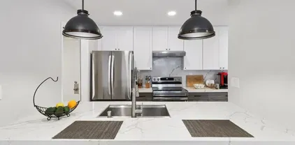 2348 La Costa Ave Unit 202, Carlsbad