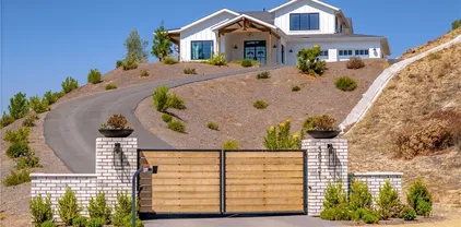 38721 Calle De Toros, Temecula