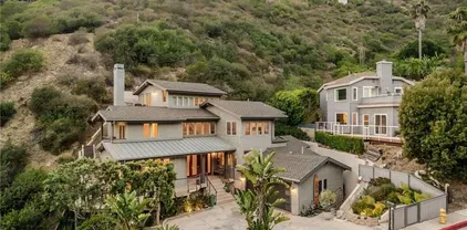 426 Nyes Pl, Laguna Beach