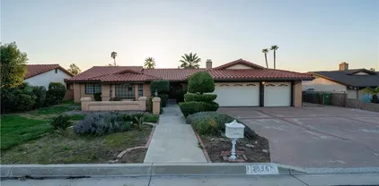 25967 Pleasant St, Hemet