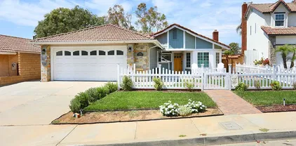 8491 E Frostwood St, Anaheim Hills