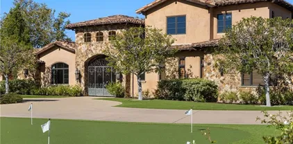 18795 Heritage Dr, Poway