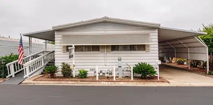 1010 E Bobier Unit 174, Vista