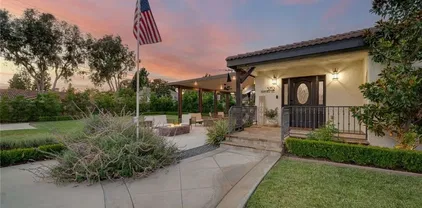 5712 Grandview Ave, Yorba Linda