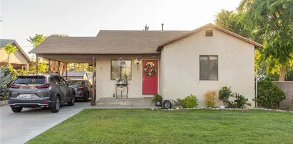605 Ruiz St, Redlands