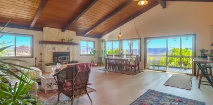 255 Highline Trl, El Cajon