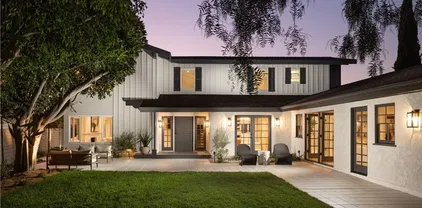 303 E Avenida Cordoba, San Clemente
