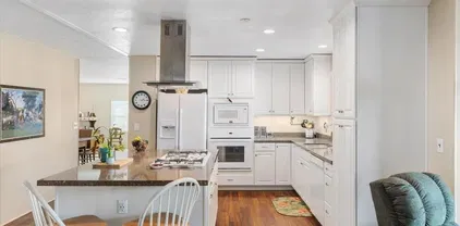 1930 W San Marcos Unit 292, San Marcos