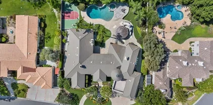 6945 E Hidden Oaks Ln, Orange