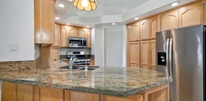 5261 Hubbert St, Oceanside