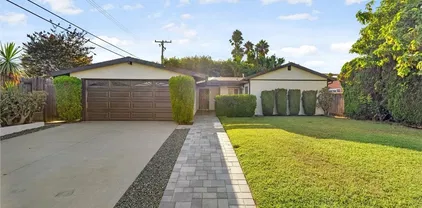 2901 Royal Palm Dr, Costa Mesa