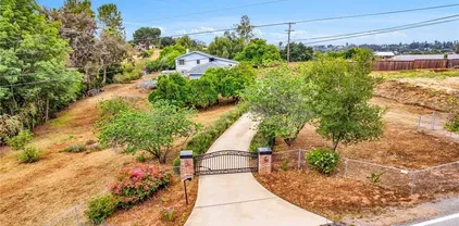 1507 Green Canyon Rd, Fallbrook