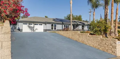 16670 Arnold Ave, Lake Elsinore