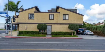 7611 Warner Ave, Huntington Beach