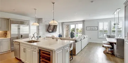 2393 Ocean St, Carlsbad
