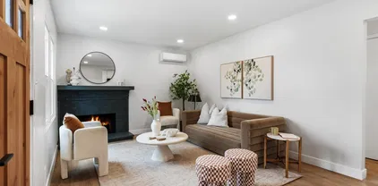 4163 Charles St, La Mesa