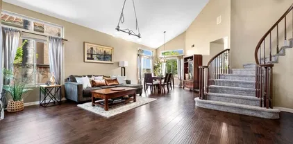 2066 Sequoia, Vista
