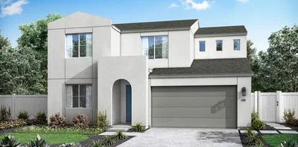709 Meadowood St Unit 328, Fallbrook
