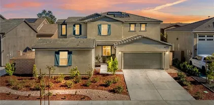 32084 Richardson St, Menifee