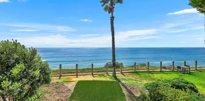 920 Sealane Dr Unit B, Encinitas