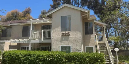 225 Diamond Way Unit 212, Vista