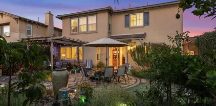 2949 Oro Blanco Cir, Escondido