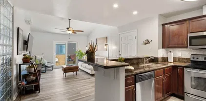 5402 Balboa Arms Dr Unit 415, Clairemont/Bay Park
