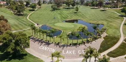 30041 Windward Dr, Canyon Lake