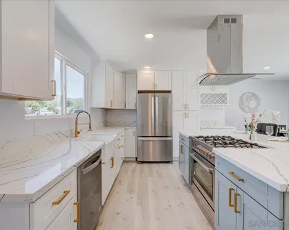 14543 Kittery St, Poway