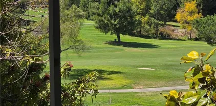 2388 Via Mariposa W Unit 3E, Laguna Woods
