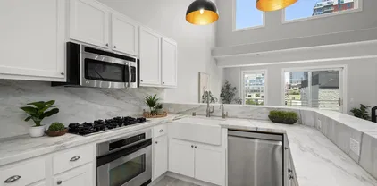1501 India St Unit 605, Downtown