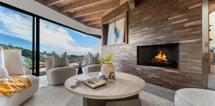 1074 Flamingo Rd, Laguna Beach