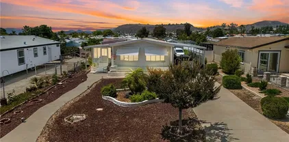 29120 Calle Cisne, Murrieta