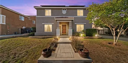 27876 Twilight Ct, Murrieta