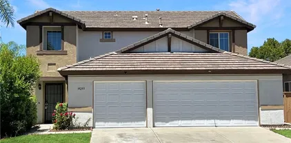 39293 Cayman Ct, Murrieta