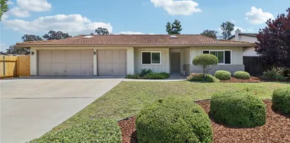 5620 Loping Ln, Bonita