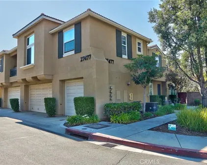 27477 Hazelhurst St Unit 2, Murrieta