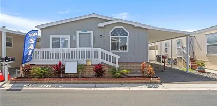 21851 Newland Unit 270, Huntington Beach