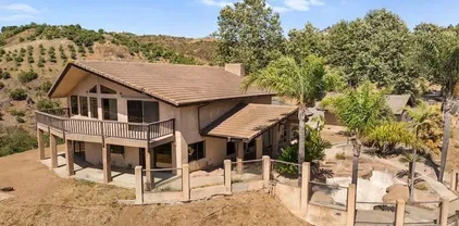 879 Stewart Canyon Rd, Fallbrook