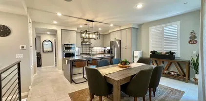13085 Olympus Cir Unit 2, Poway