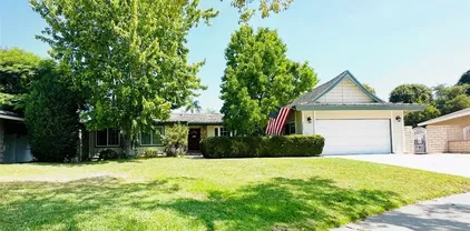 1655 Valley Ln, Fullerton
