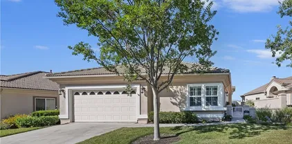 24237 Calle Artino, Murrieta
