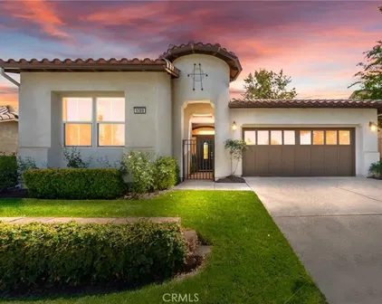 9389 Robinson Ln, Corona