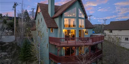 26715 Modoc Ln, Lake Arrowhead